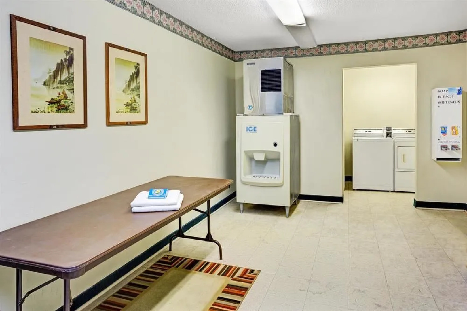 Days Inn Jellico - Tennessee State Line