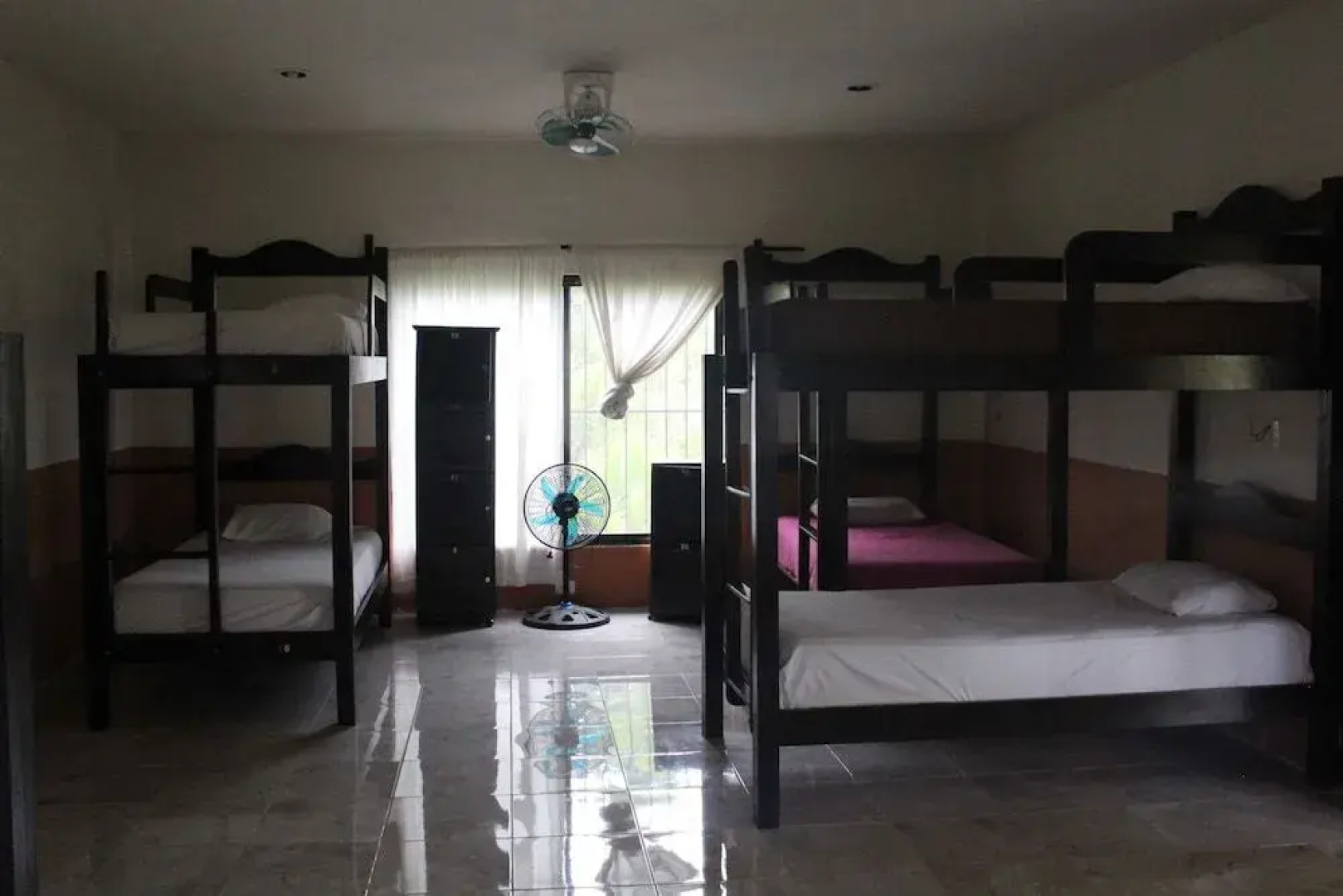 Hotel Tunich Naj & Hostal