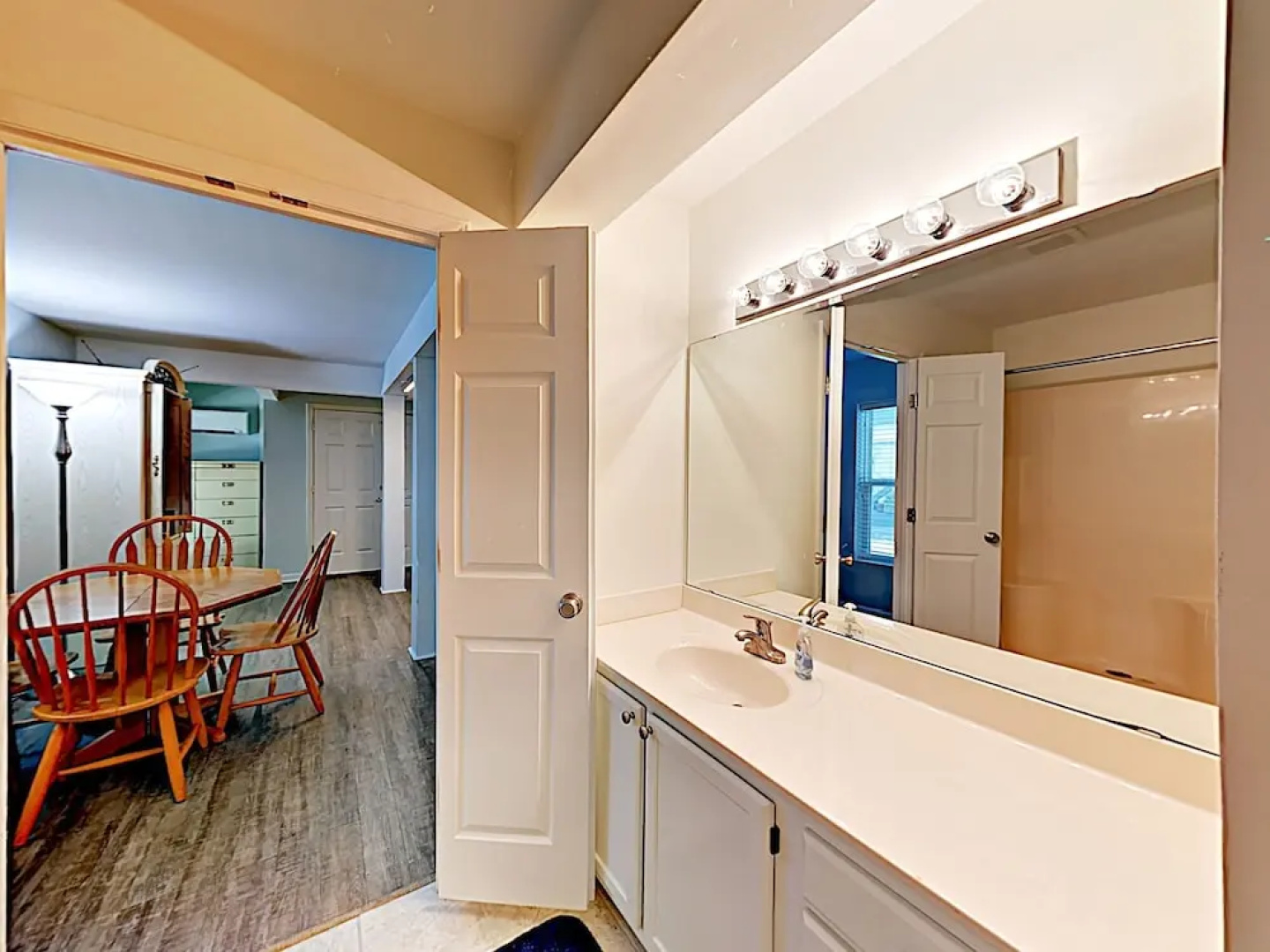 703 Kure Beach - 4 Br Home