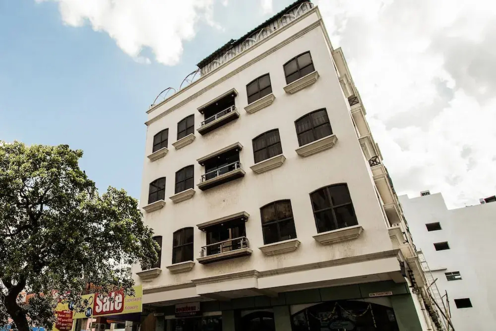 Oyo 48707 Hotel Bhavani Residency