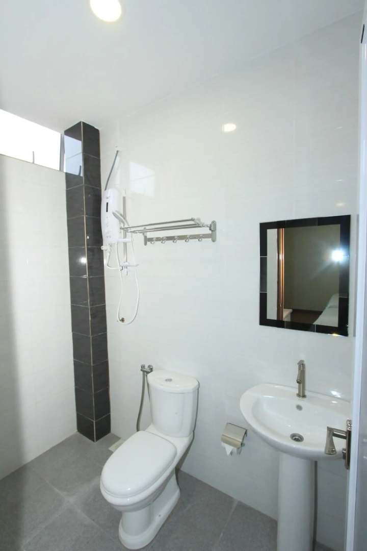 Veer Hotel