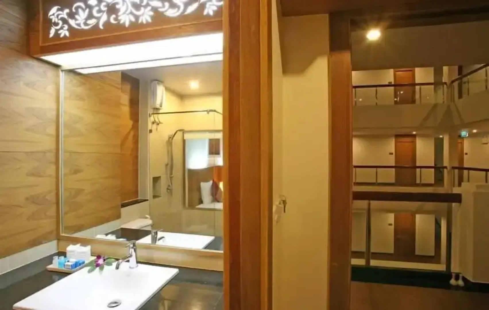 Baan Saikao Plaza Hotel & Service Apartment