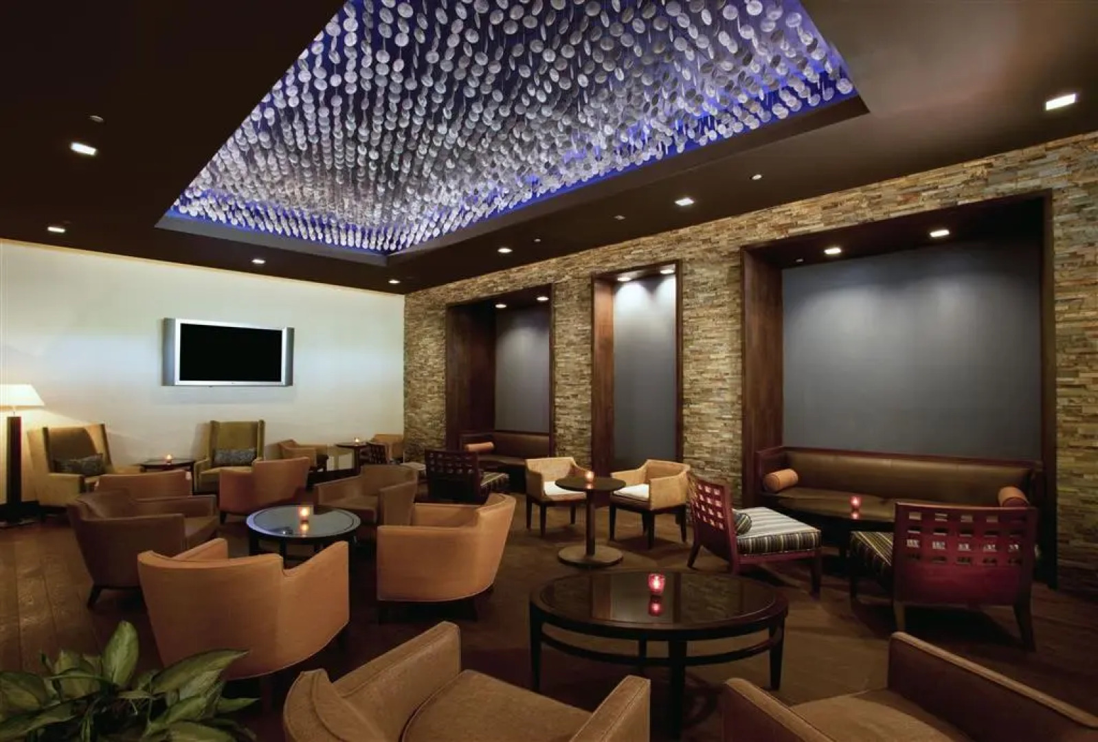 Sheraton Crescent Hotel