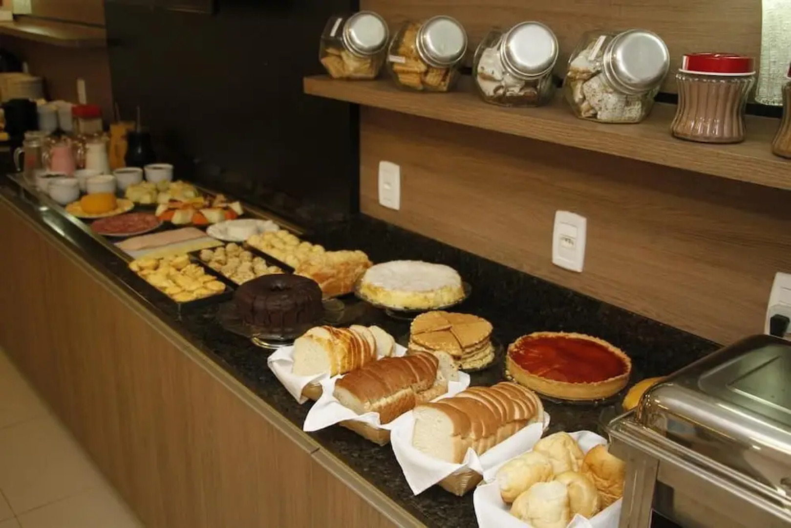 Hotel Klein Vllle Plus