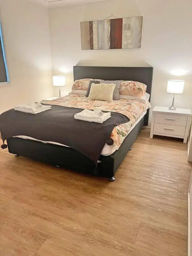 Beautiful & enclosed, 1 bd 1 bth - close to CBR Hospital