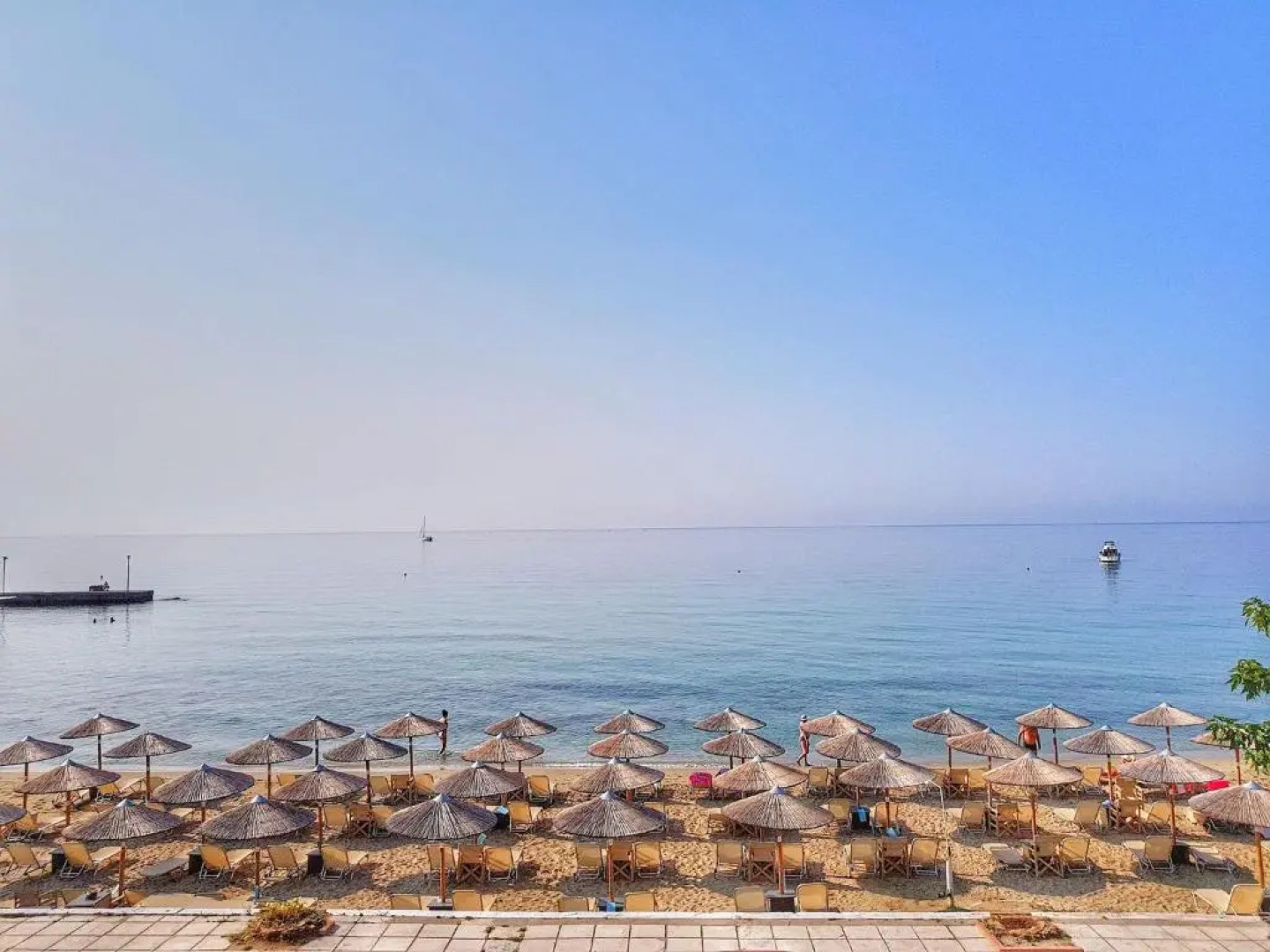 Menios Apartments and Studios