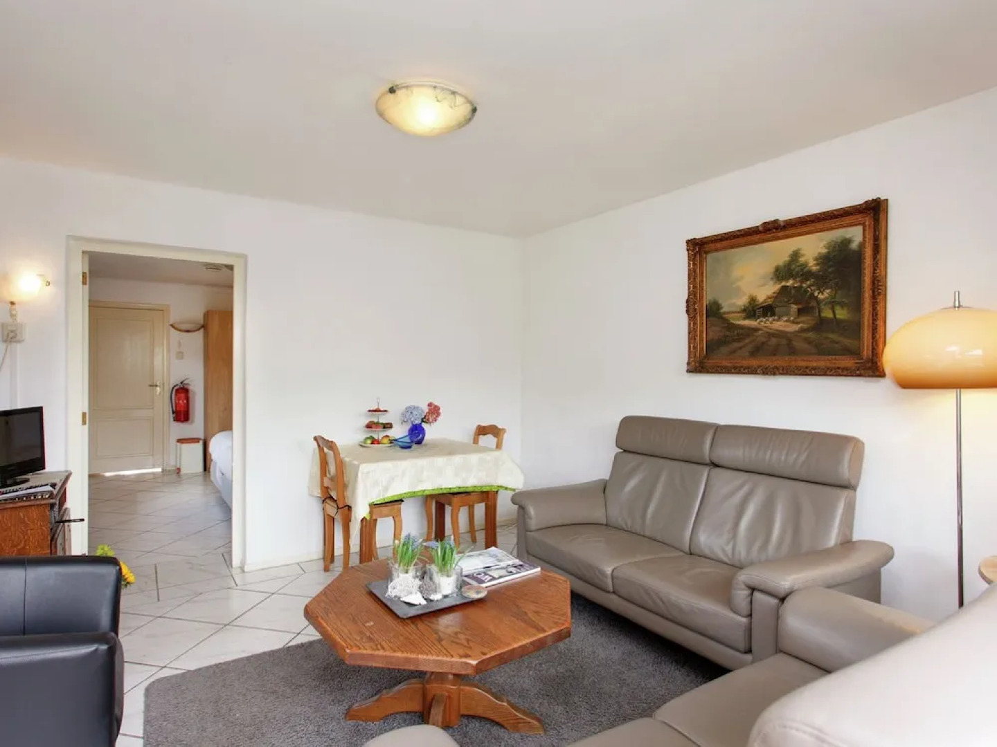 Nostalgic Holiday Accommodation on the Outskirts of the Village of Mechelen in South Limburg