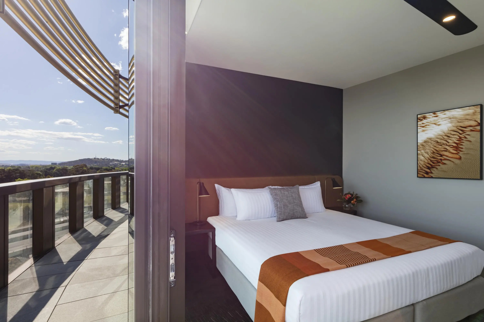 Vibe Hotel Canberra