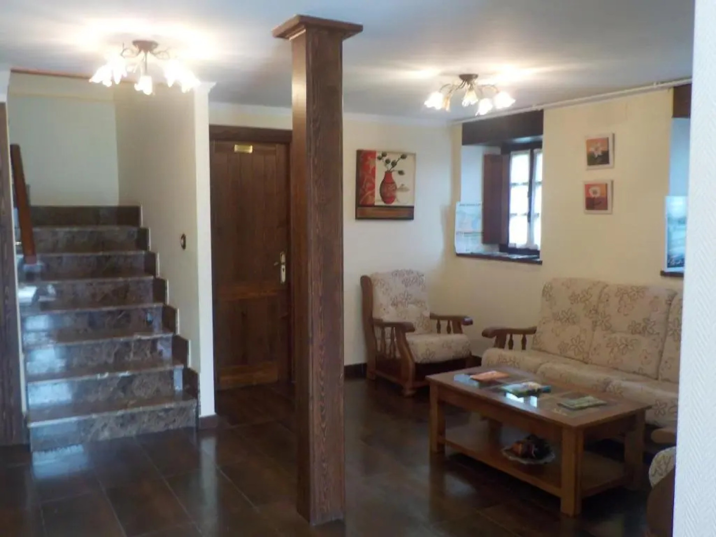 Apartamentos Rurales La Husteriza