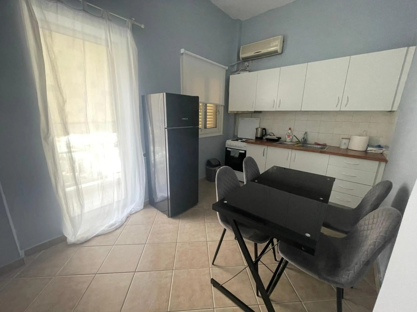 Roof garden apartment near Piraeus port & metro st