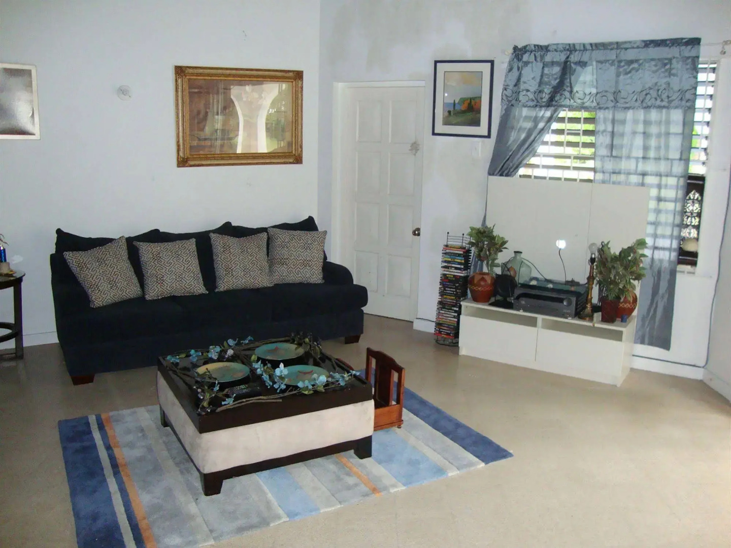 By the Sea Vacation Home and Villa