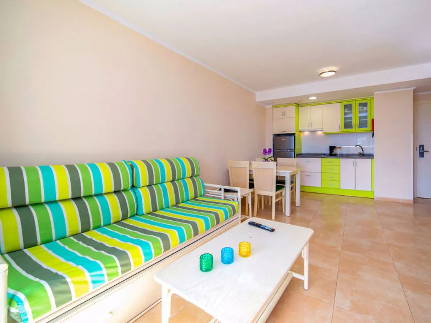 Esmeralda Suites