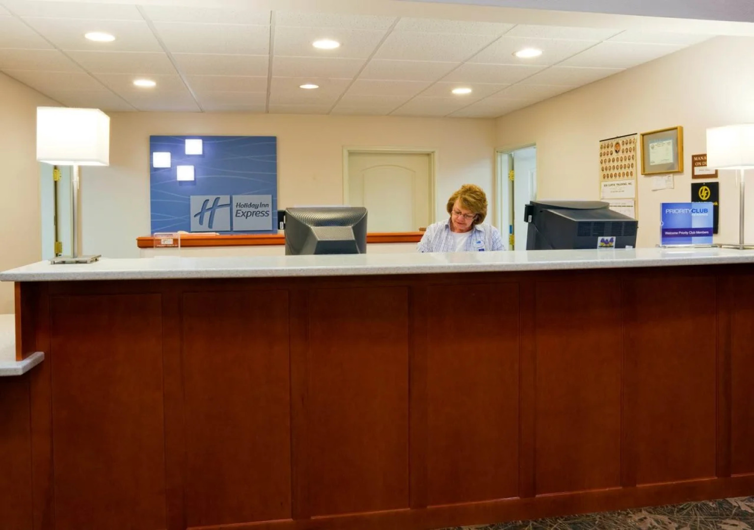 Holiday Inn Express & Suites Winner by IHG