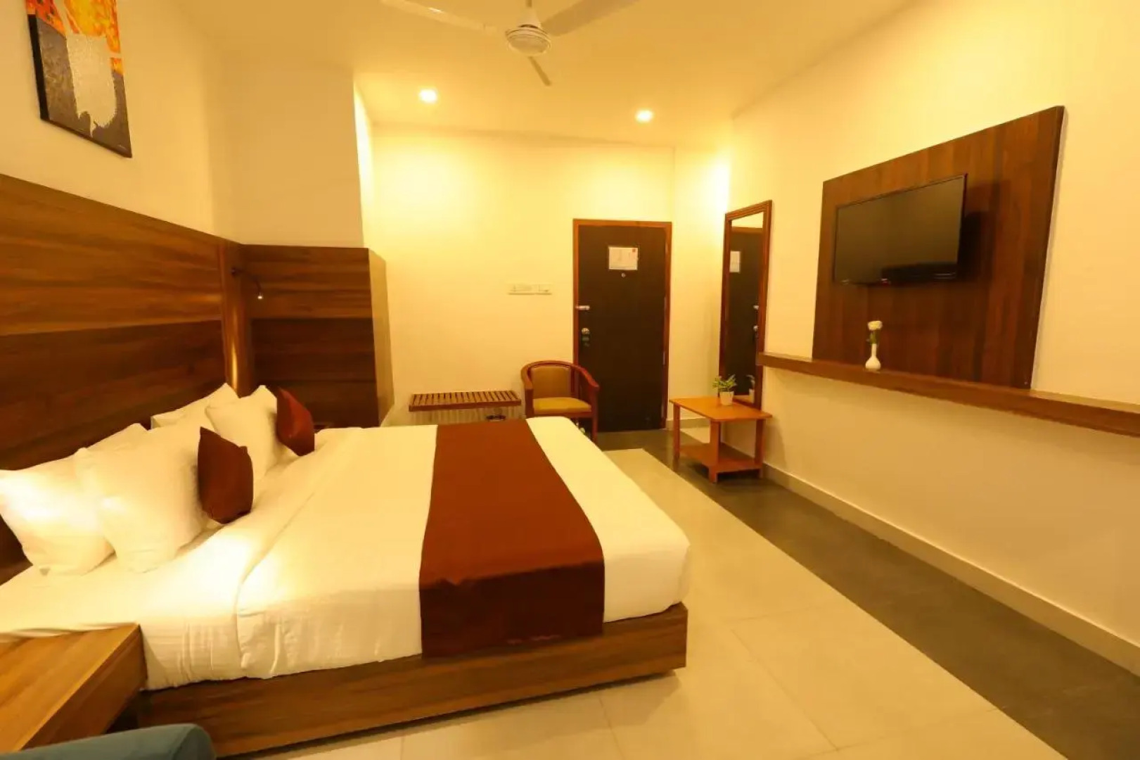 Hotel La Serene Mattannur