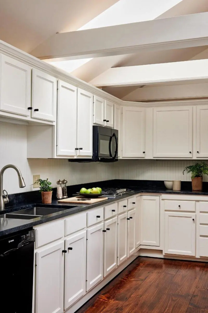 Kennebunkport Captains Collection