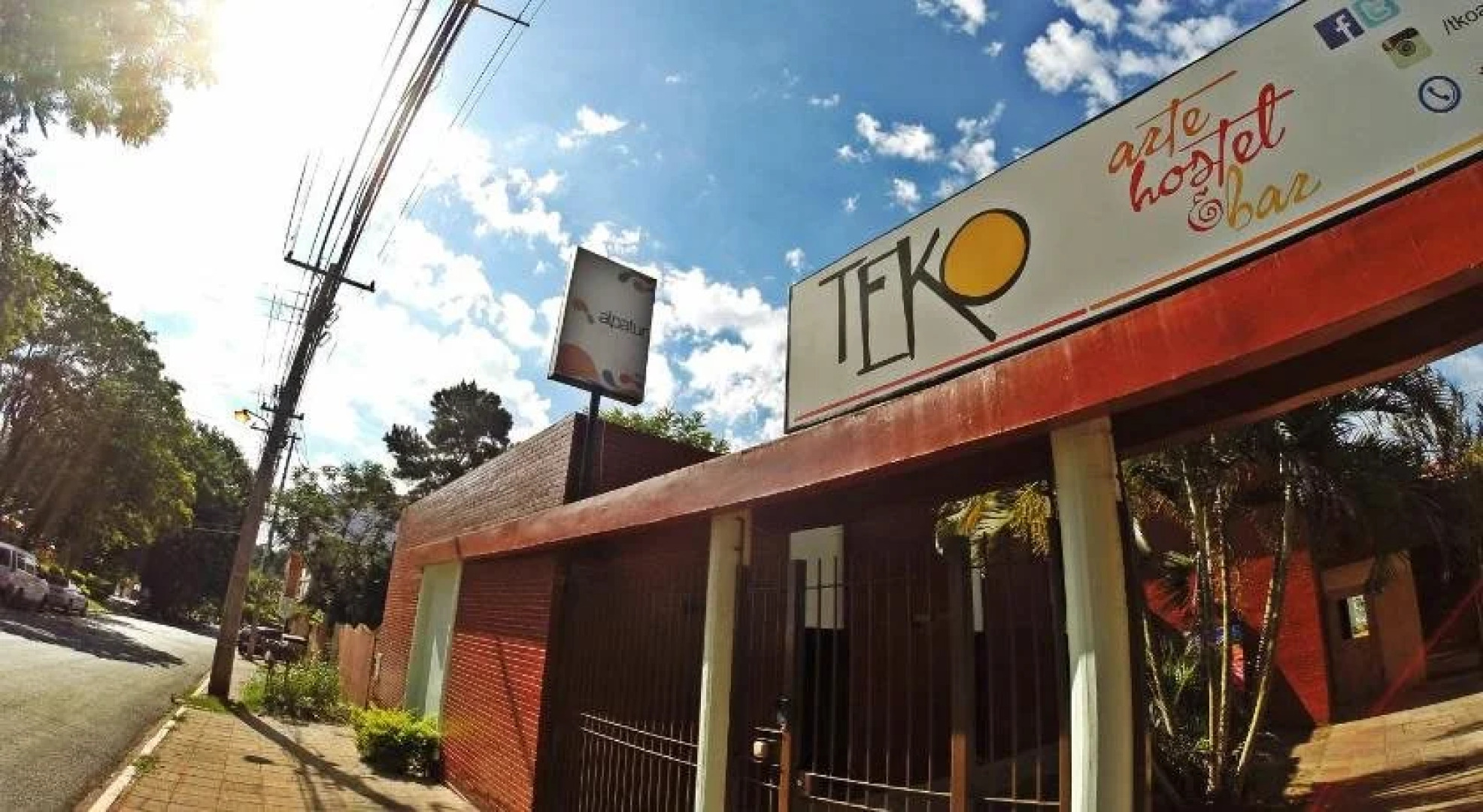 Teko Arte Hostel & Bar