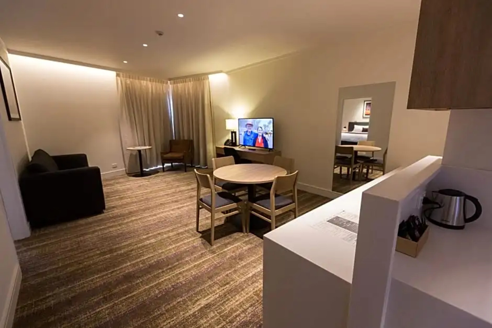 Porter's Plainland Hotel