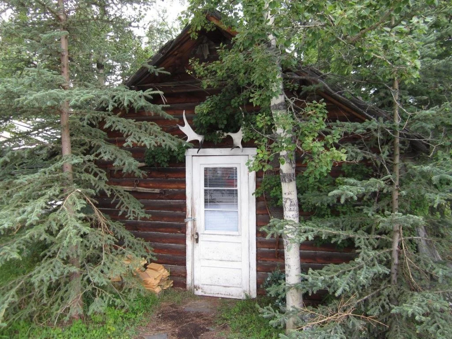 Six Mile River Resort