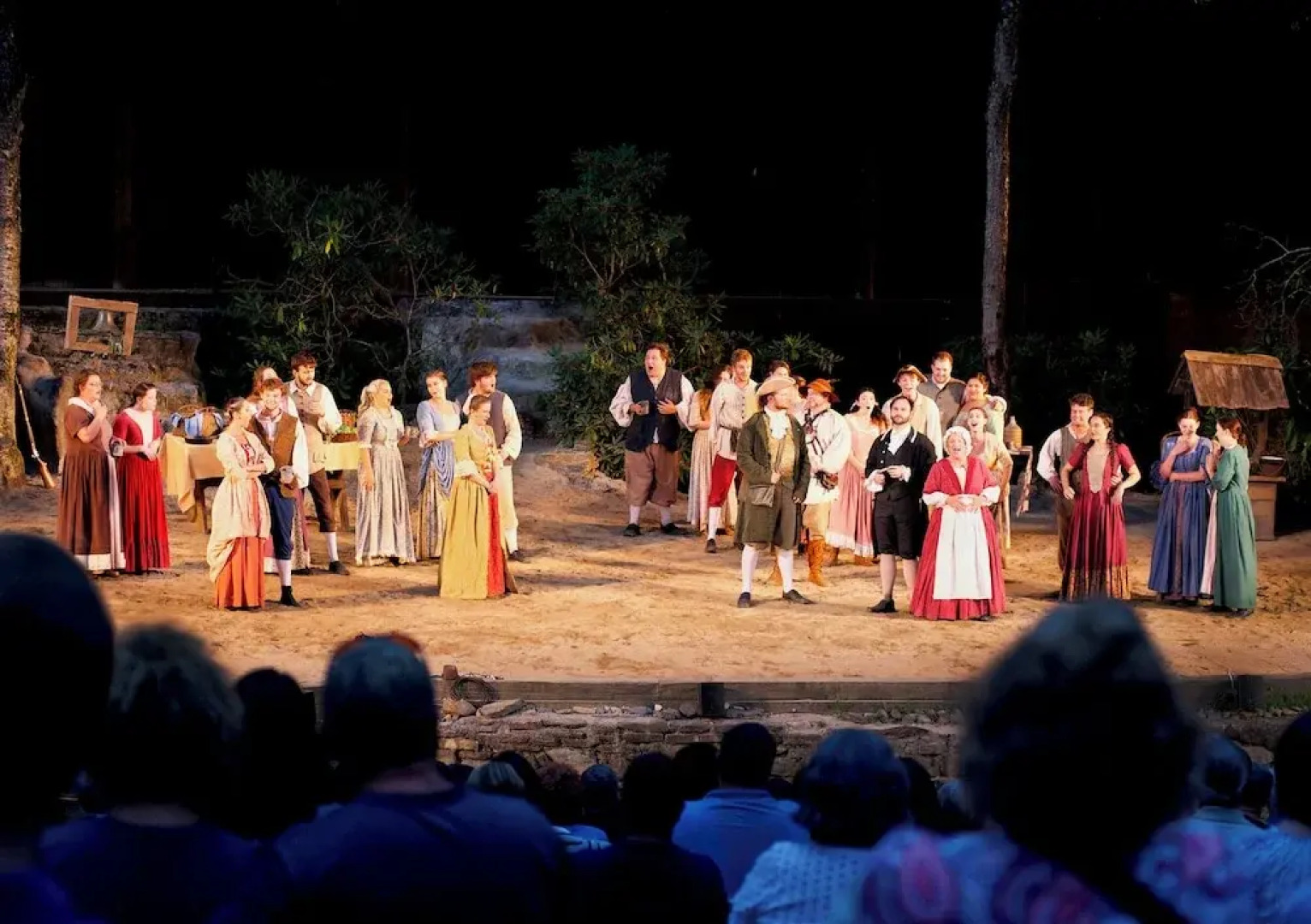 Mountainaire Inn and Log Cabins