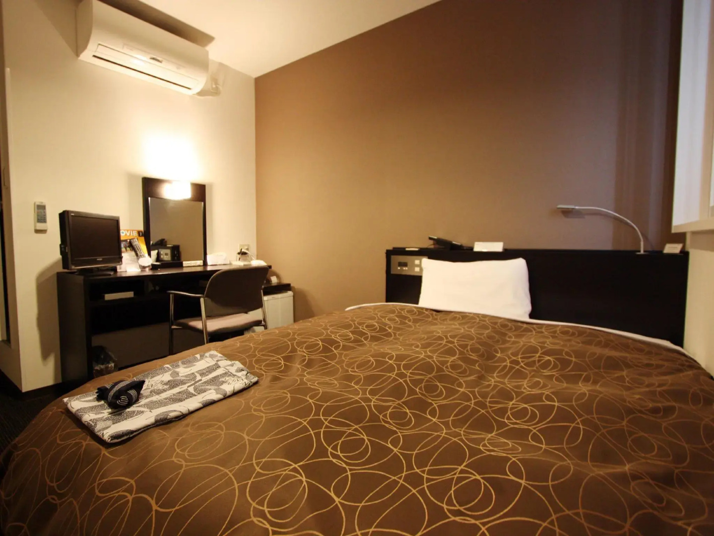 Az Inn Higashiomi Notogawa Ekimae