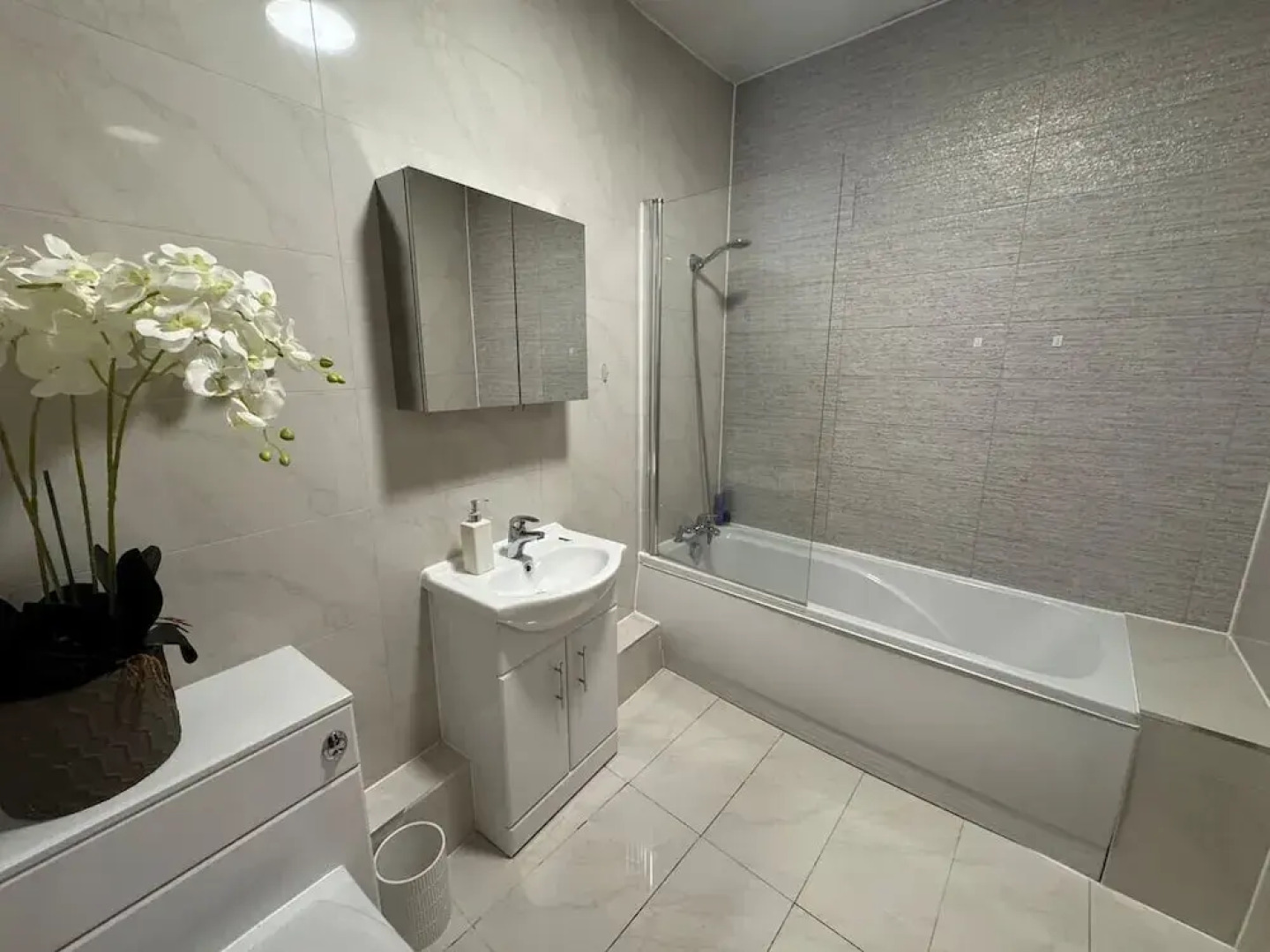 Urban Oasis - From 140 Per Night