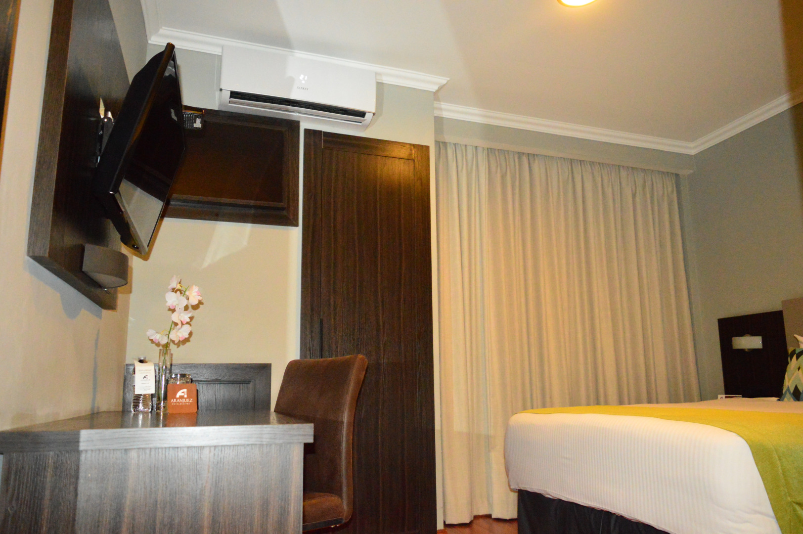 Aranjuez Hotel & Suites