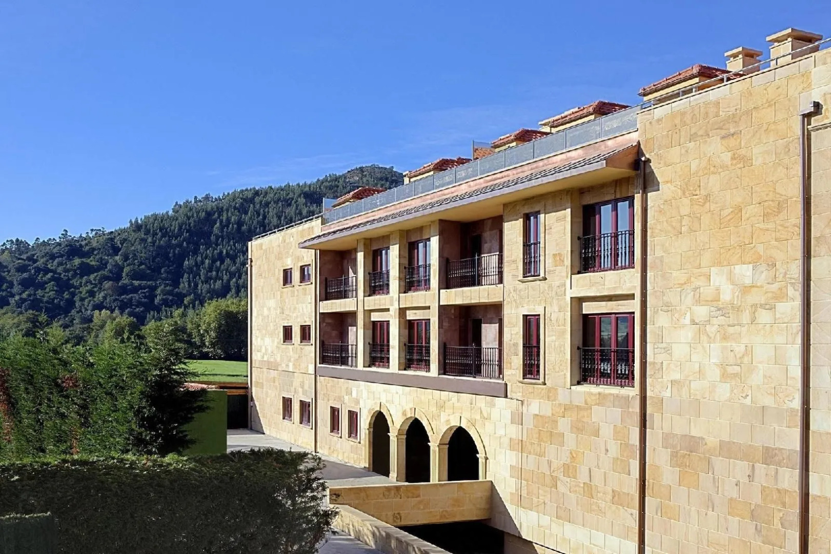 Apartamentos Spa Villa Pasiega