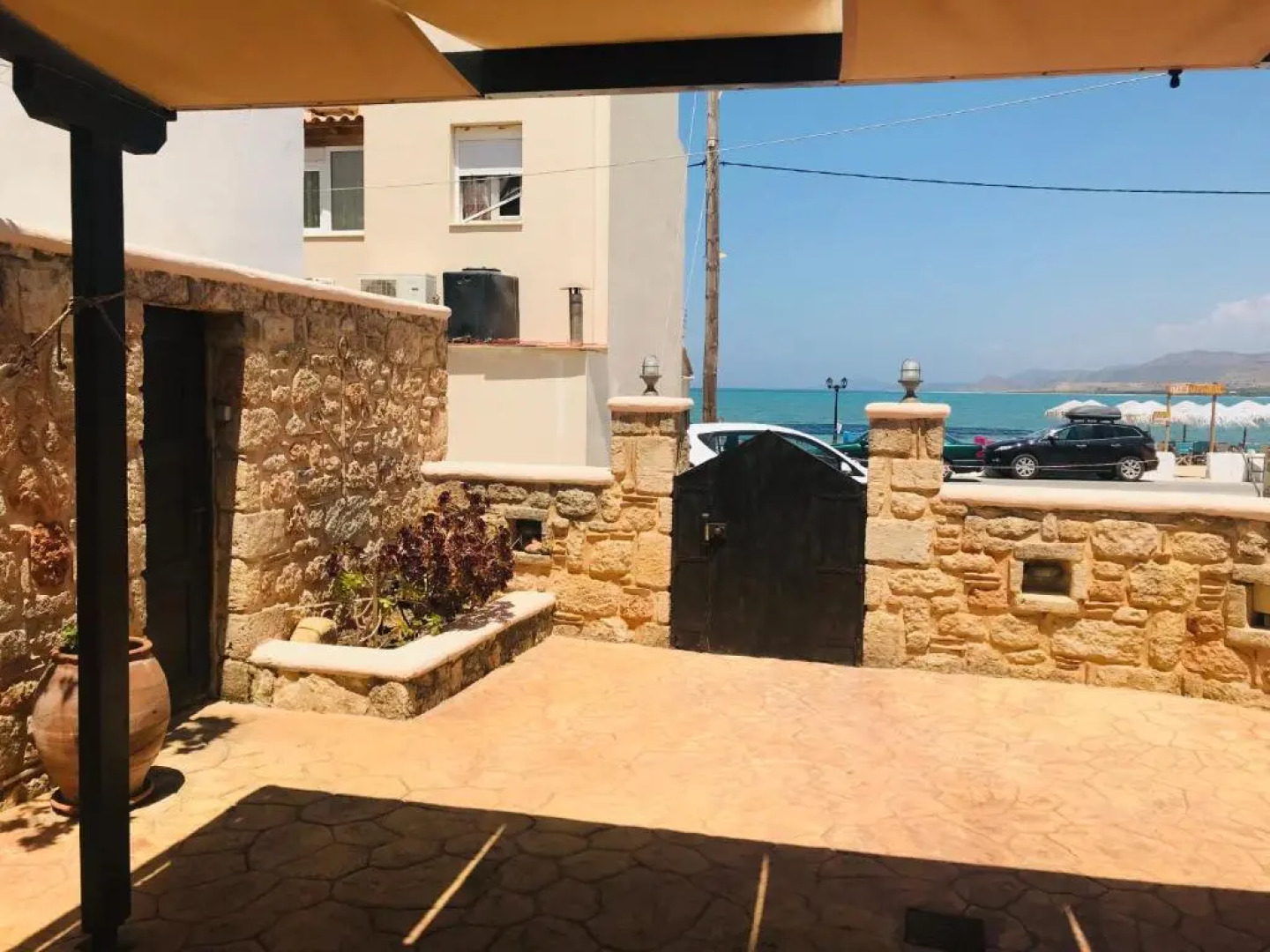 Christakos stone house Elafonisos