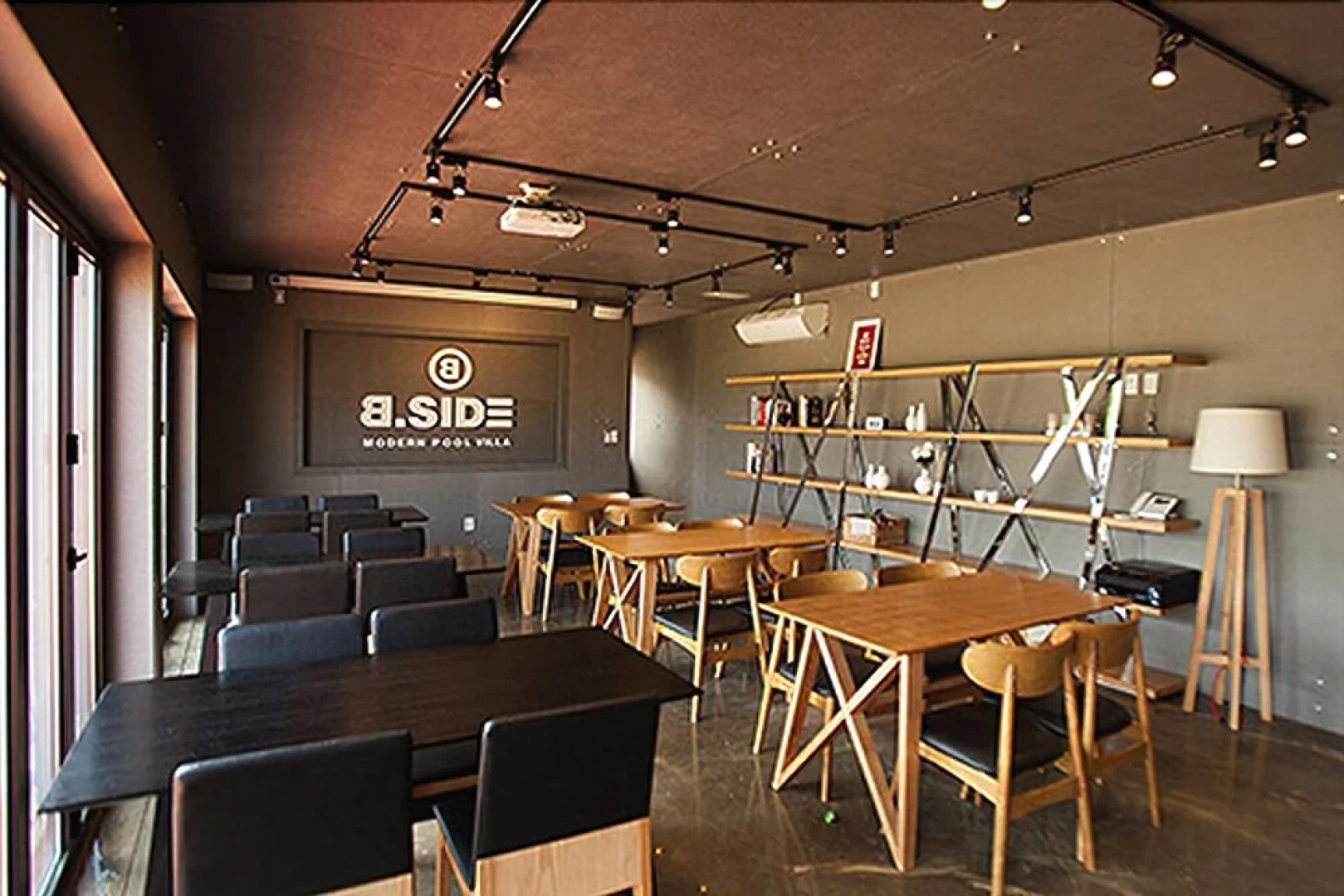 Yeongdeok B Side Pool Villa