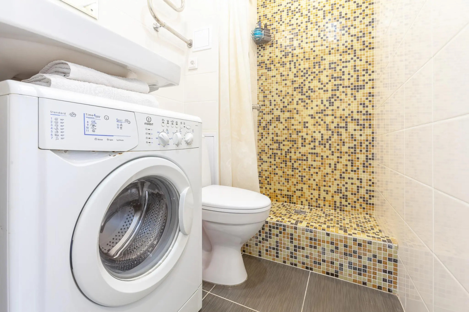 Апартаменты Рентплаза на ул. Потапова, д. 78в