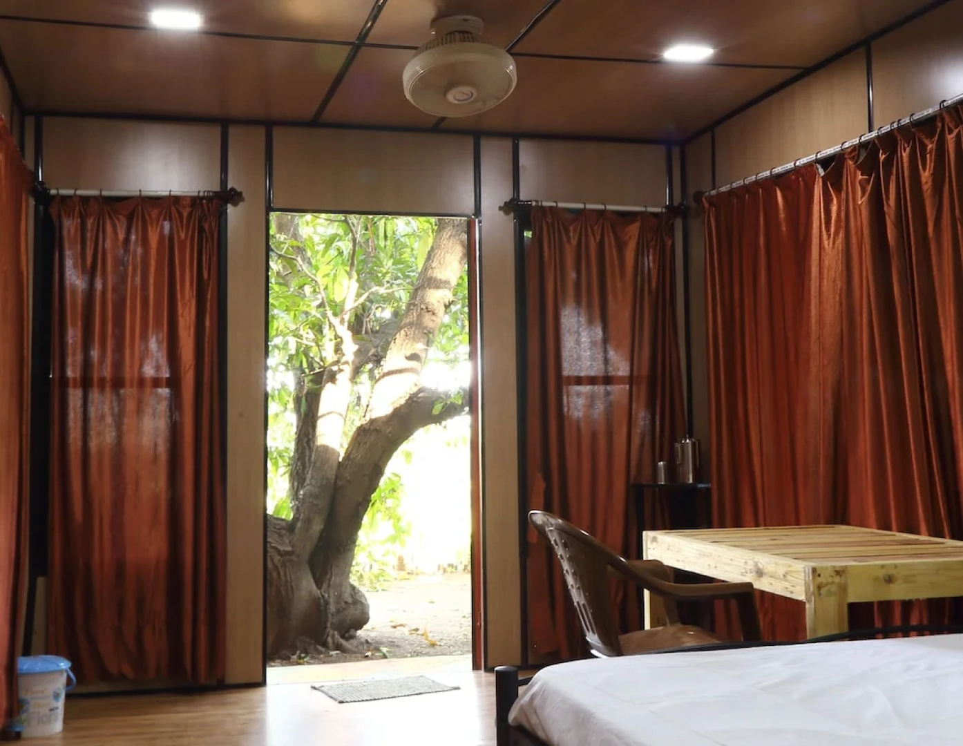 IORA Cottages