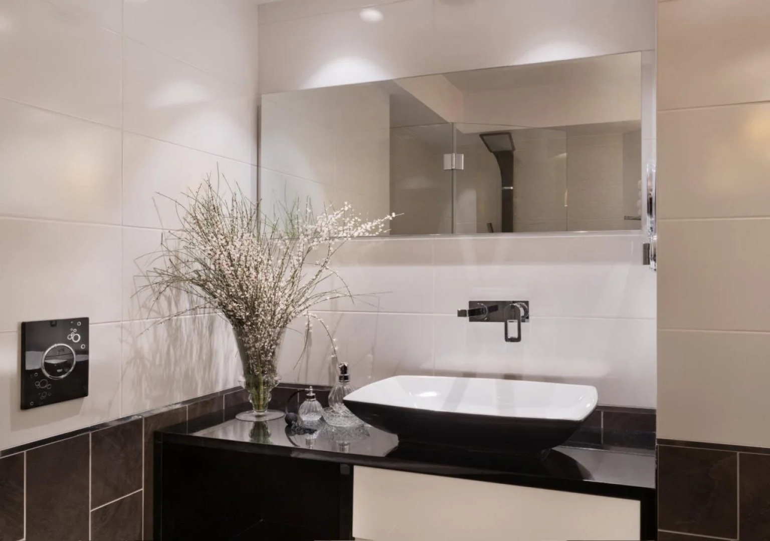 21st Floor 360 Suitop Hotel