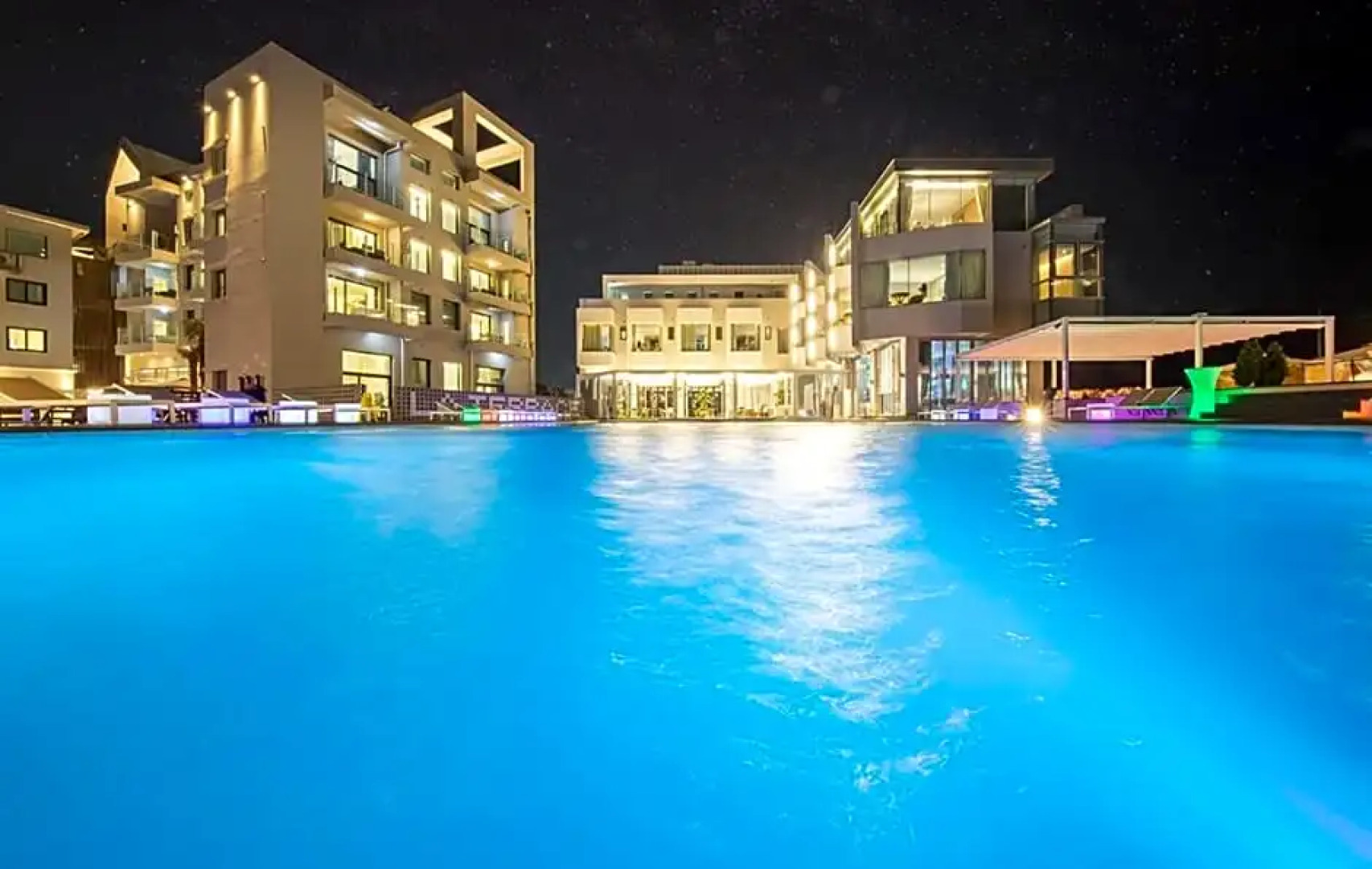 Laterrace Cove Suite