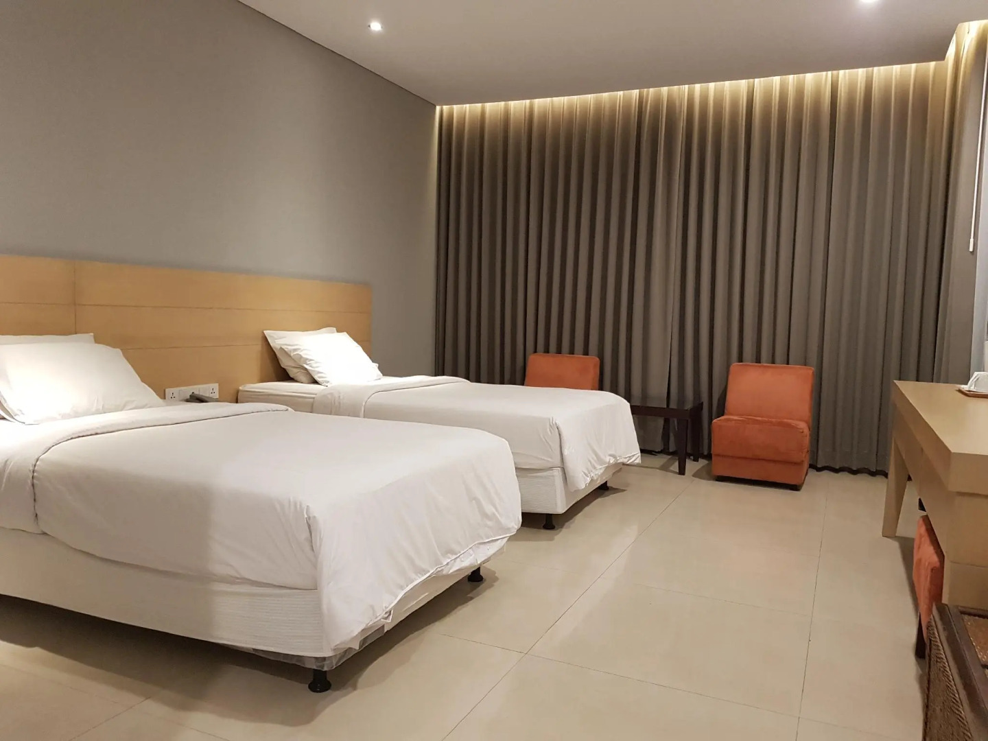 New Mountain Springs Hotel & Resort