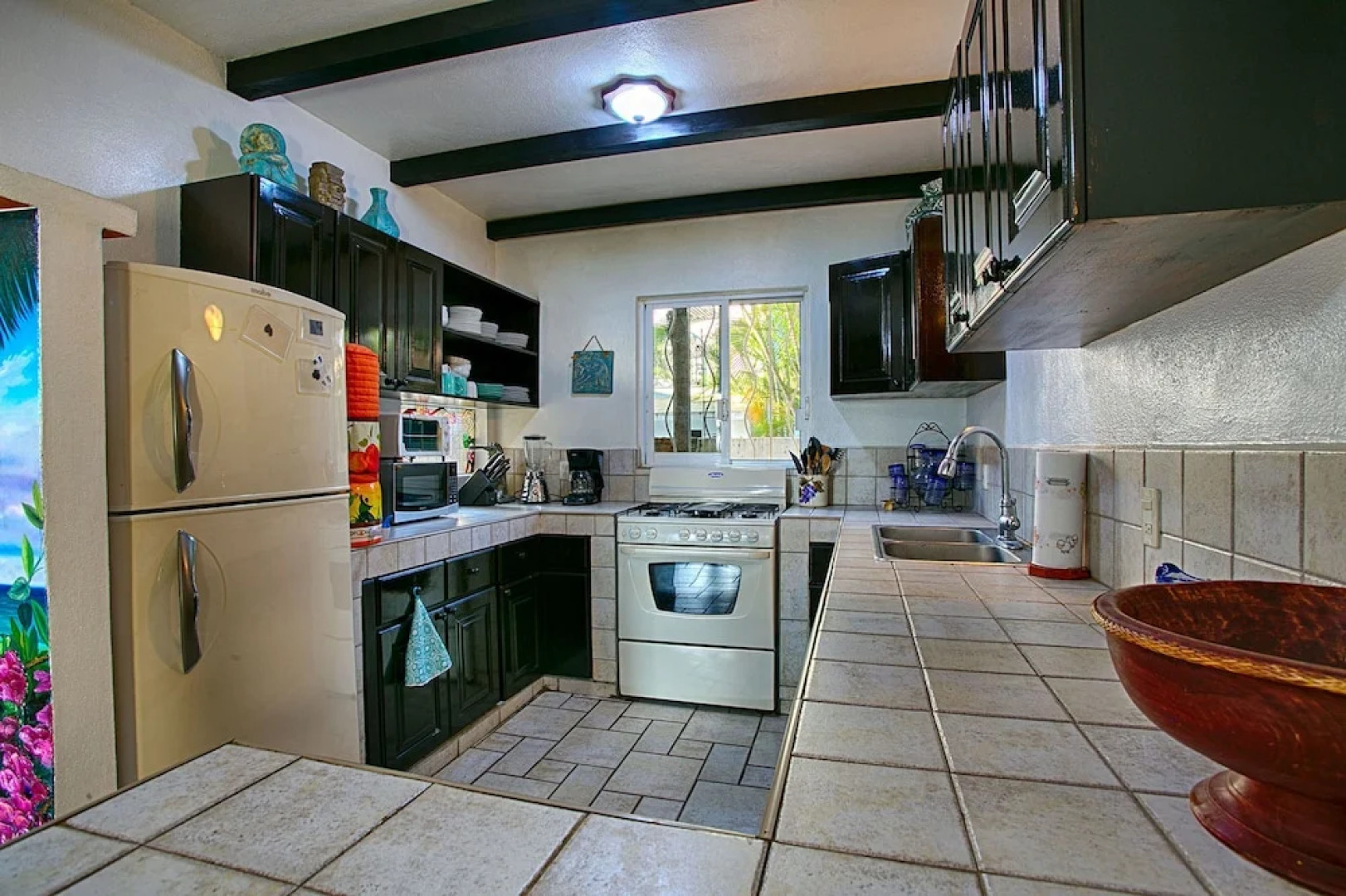 Casa de los Ninos 3 BR by Casago