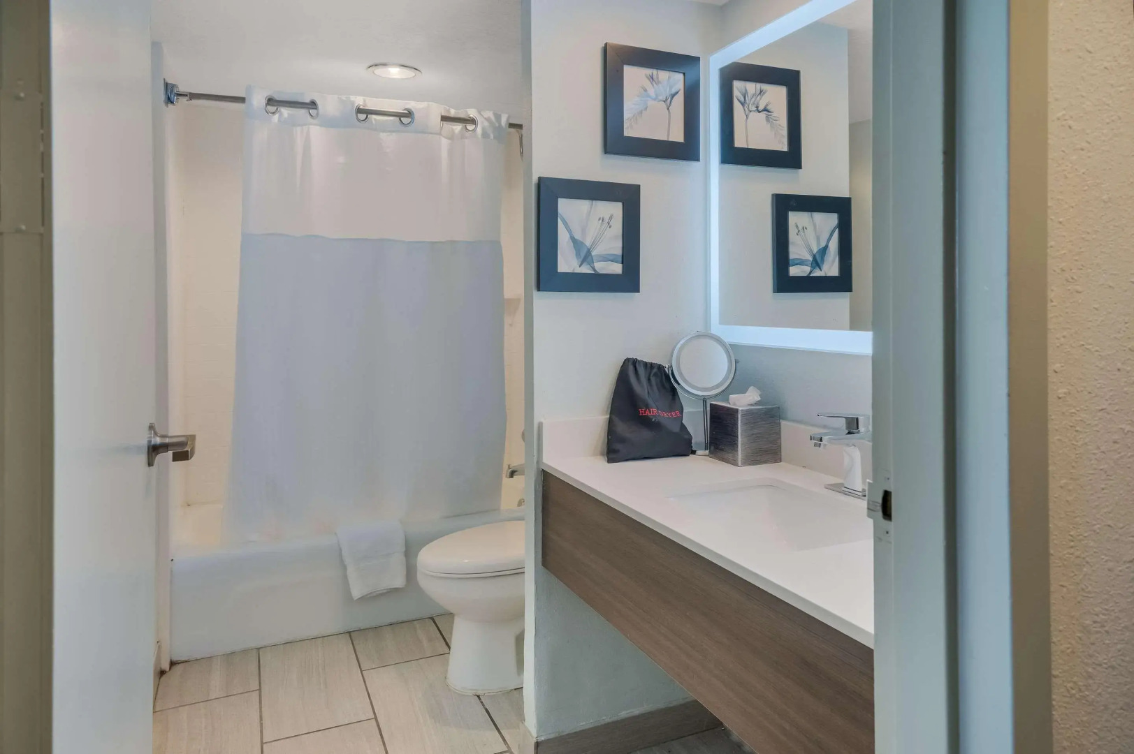 Radisson Hotel Grand Rapids Riverfront