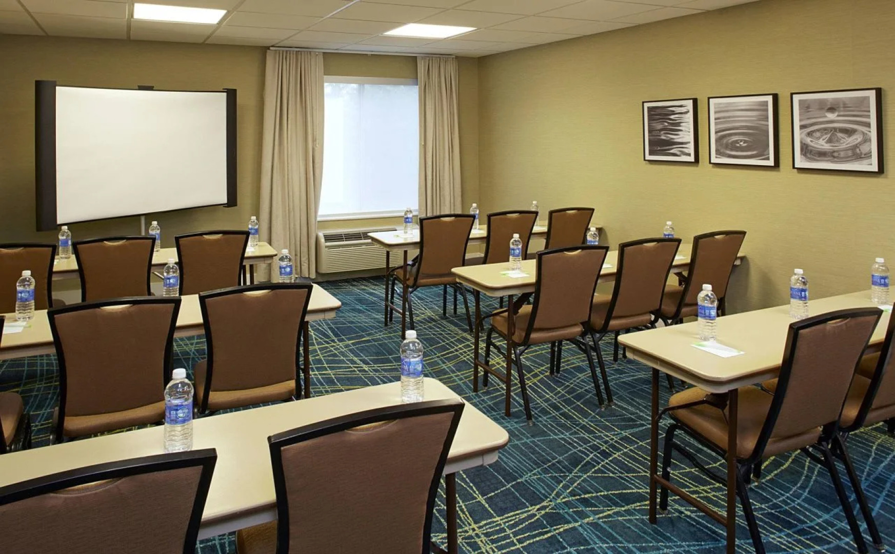 Springhill Suites By Marriott Atlanta Six Flags