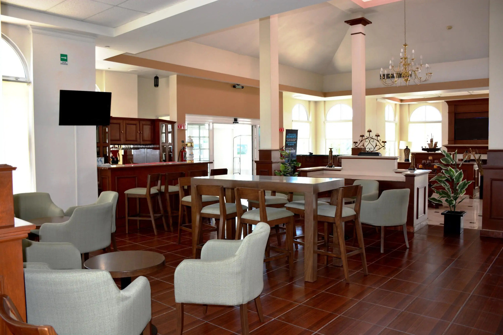 Krystal Urban Ciudad Juárez by US Consulate