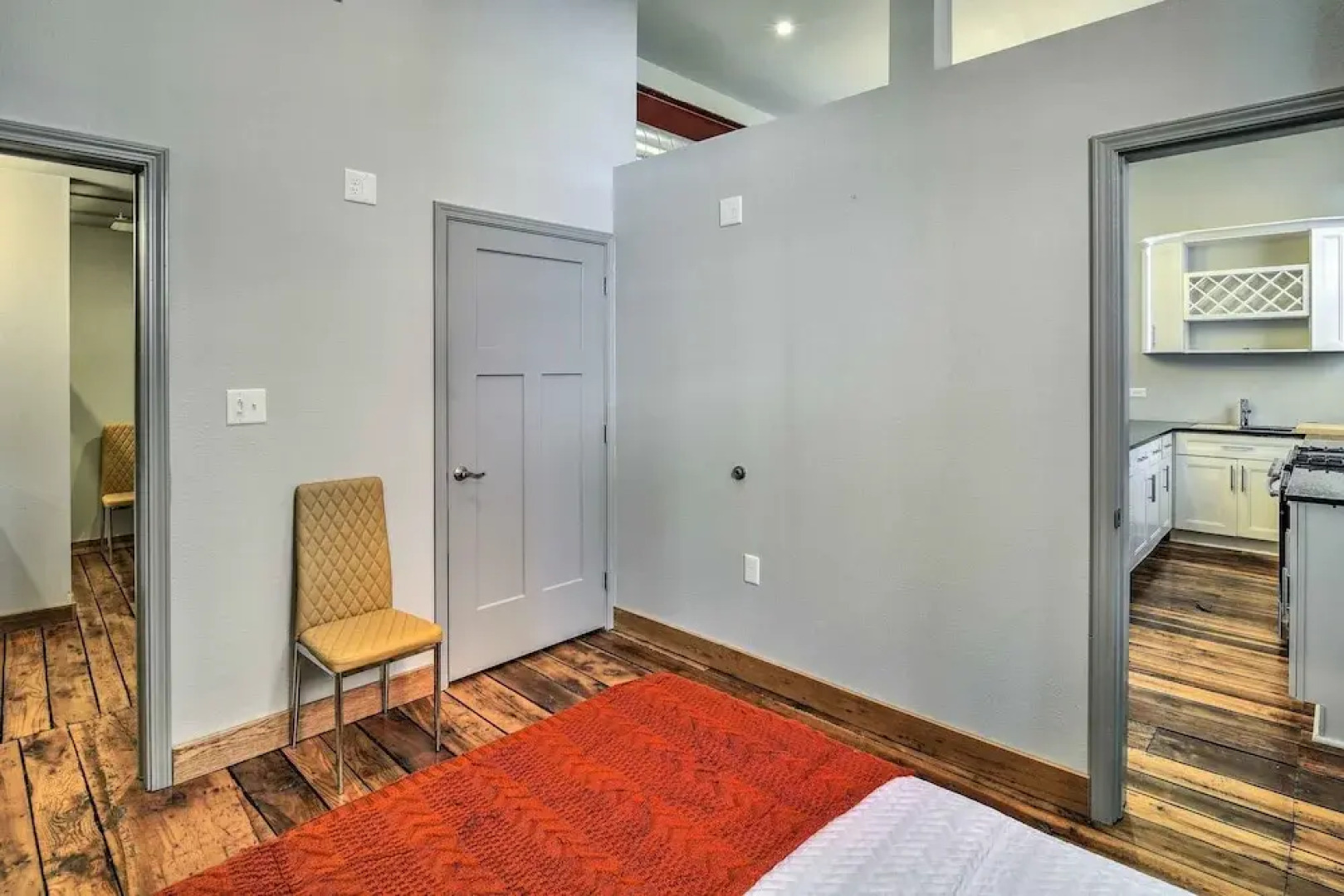 Sleek Wytheville Apartment Near Food + Drink!