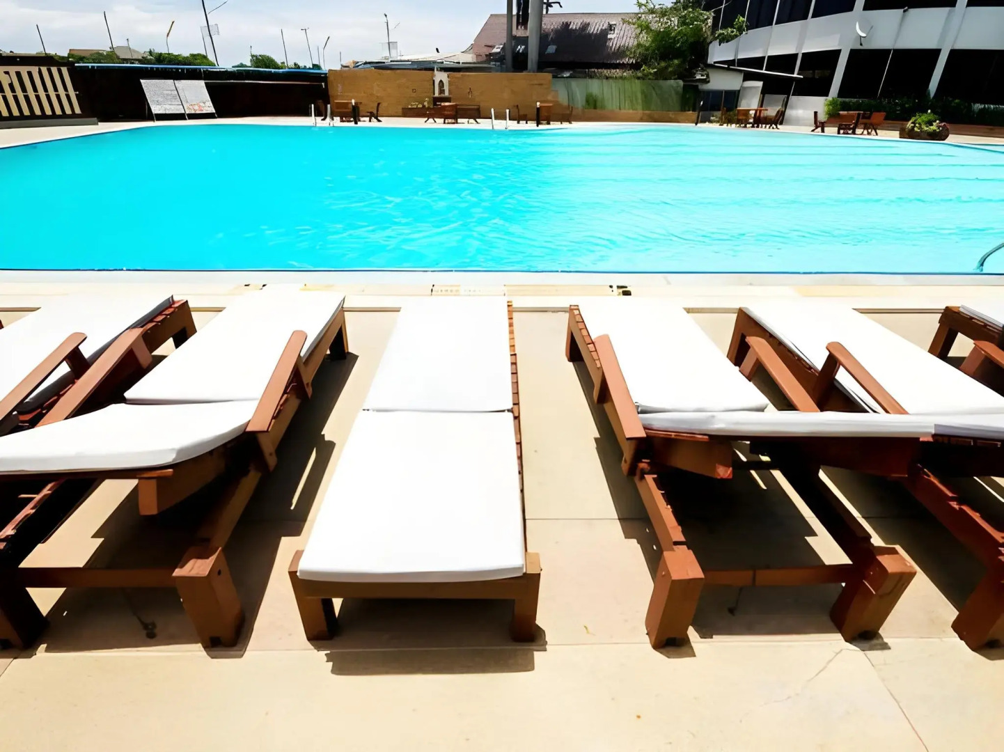 Ayutthaya Grand Hotel