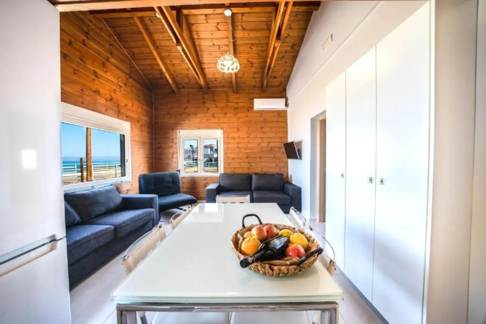 Terra Zeus - Wooden House Beachfront