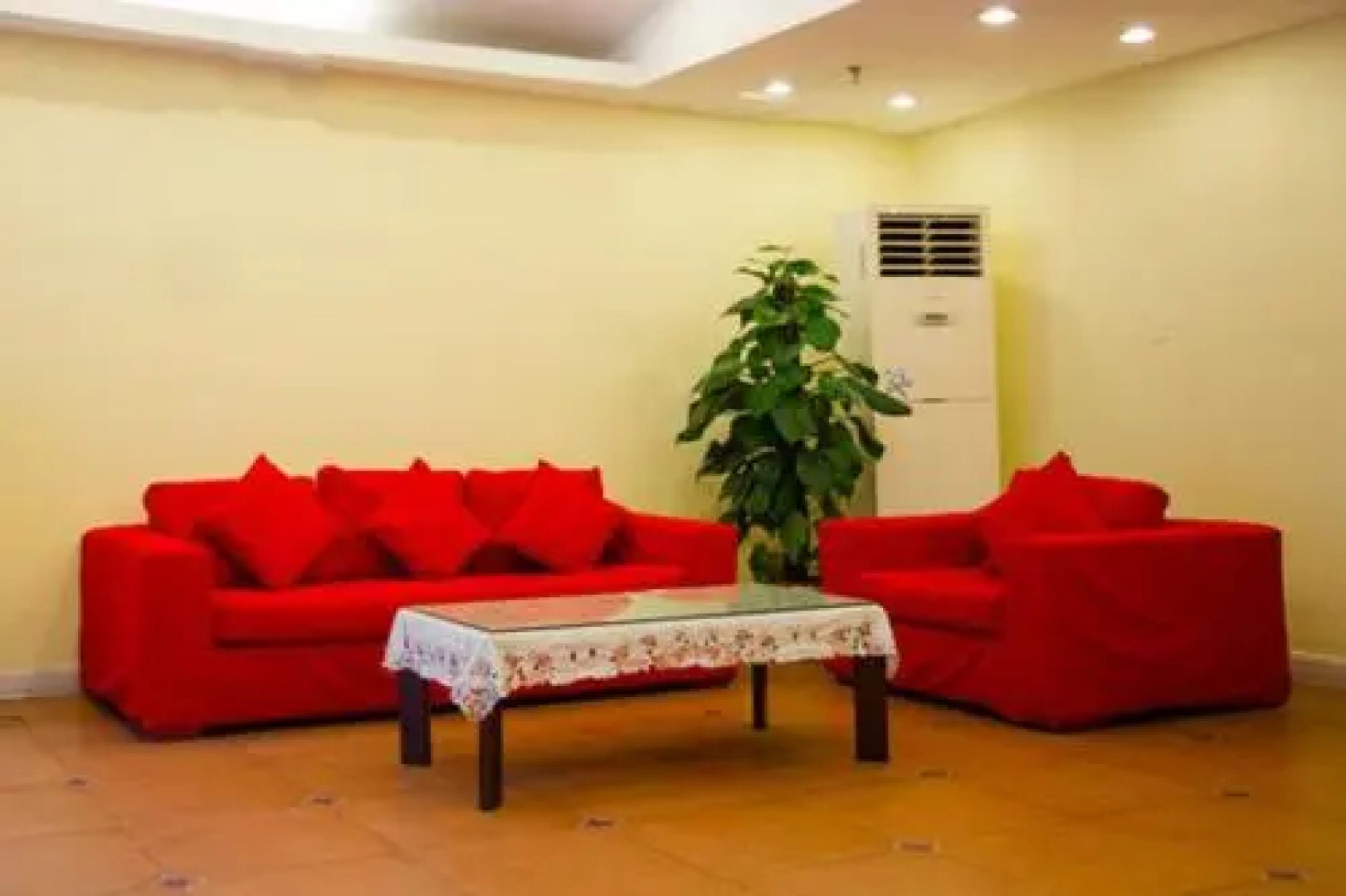 Home Inn Urumuqi Zhongshan Road