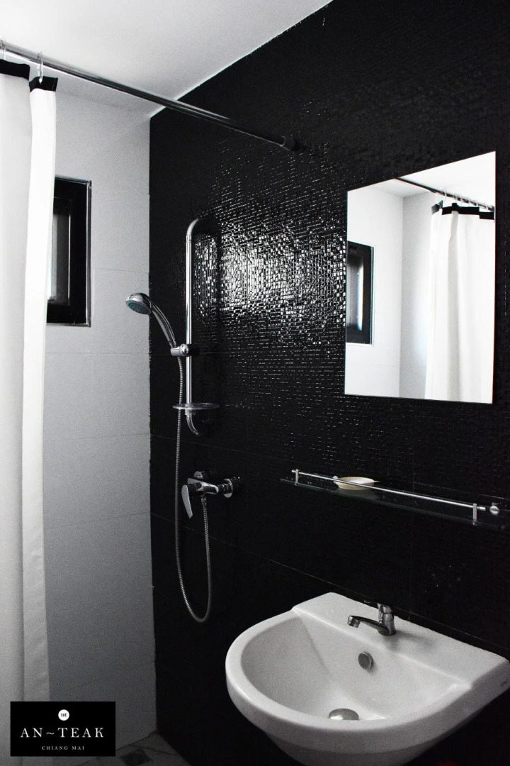 The An-Teak Chiang Mai