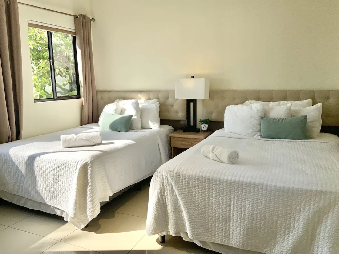 Paradise Surf Hotel