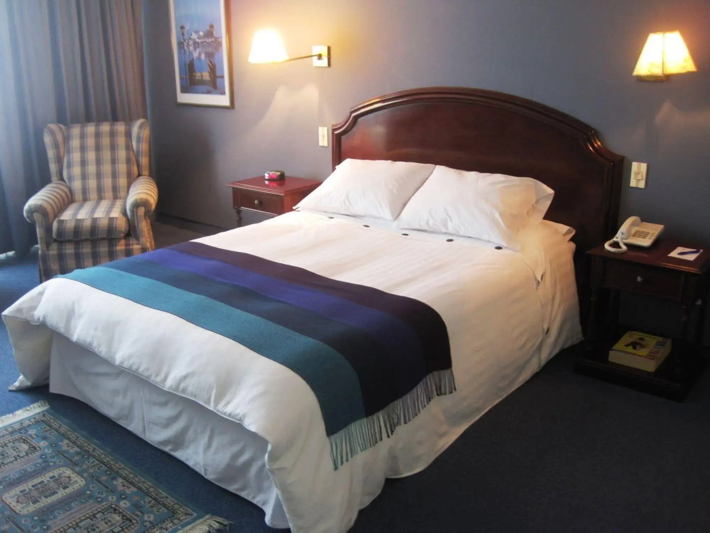 Suites Plaza Las Flores