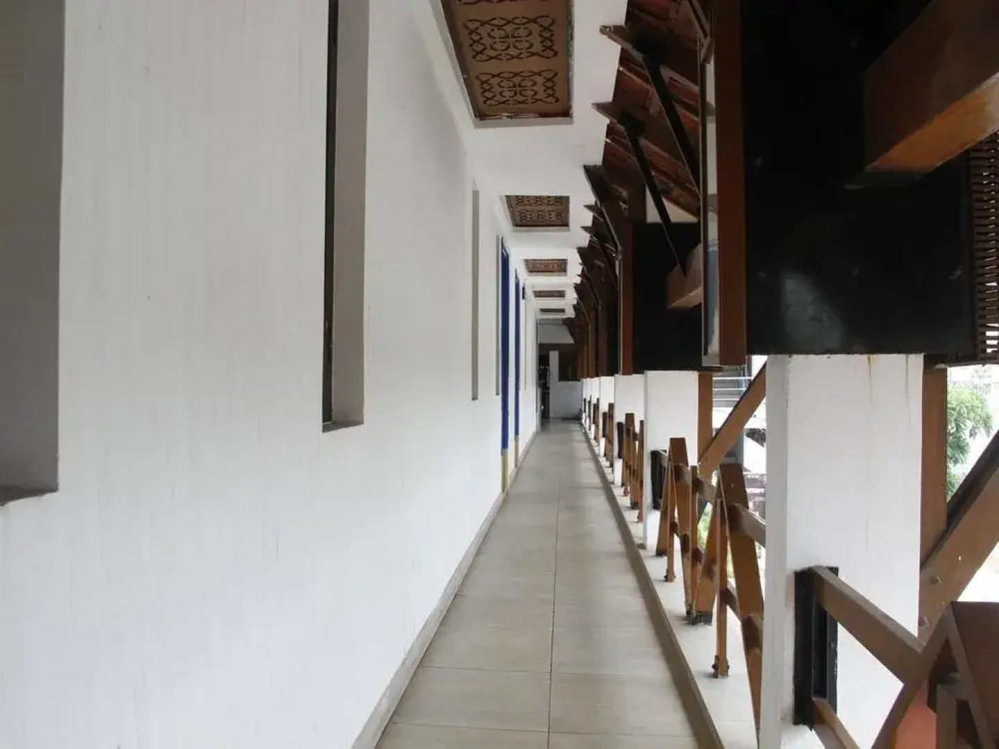 Palm Beach Hotel & Resort