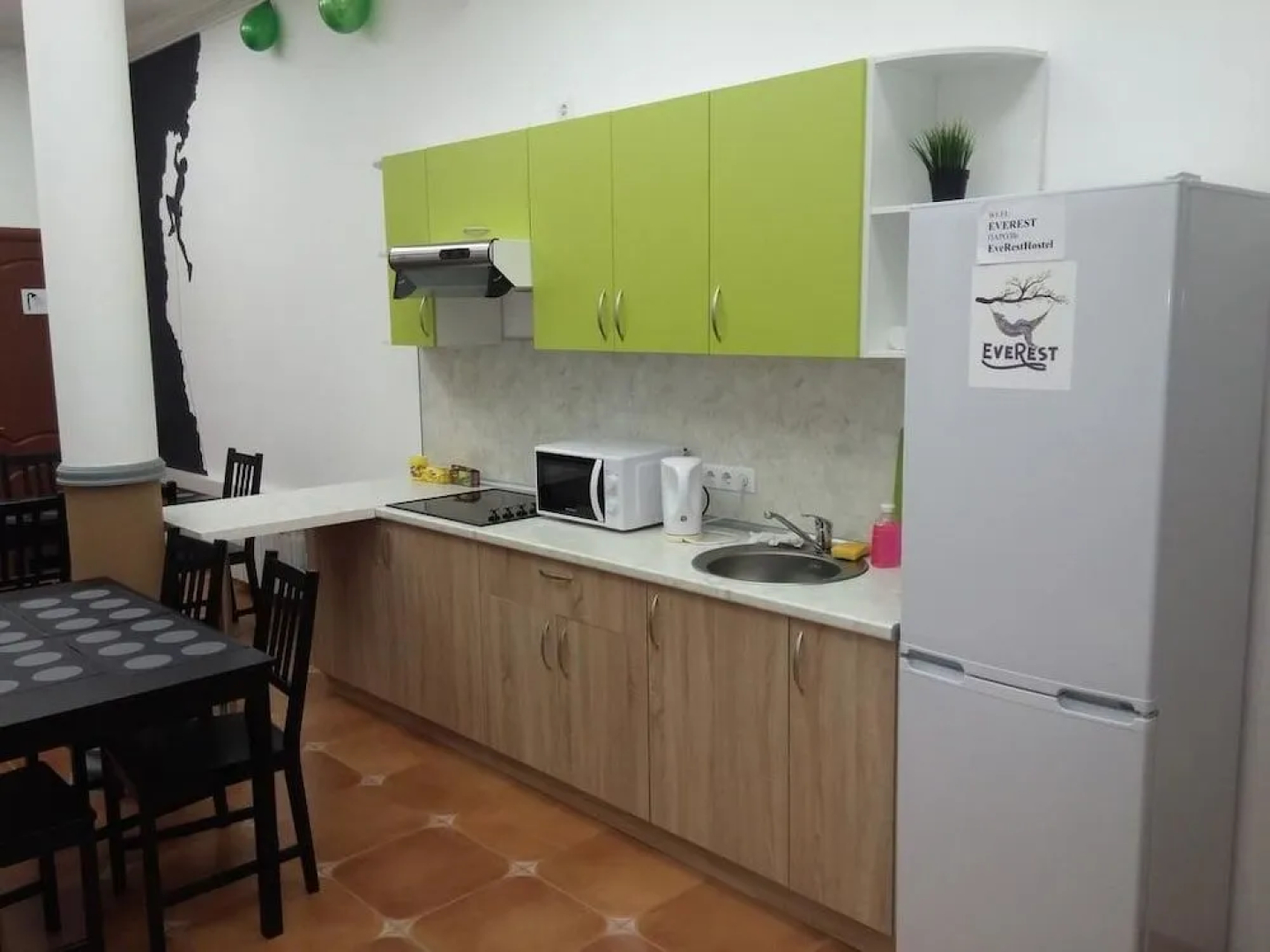 EveRest hostel