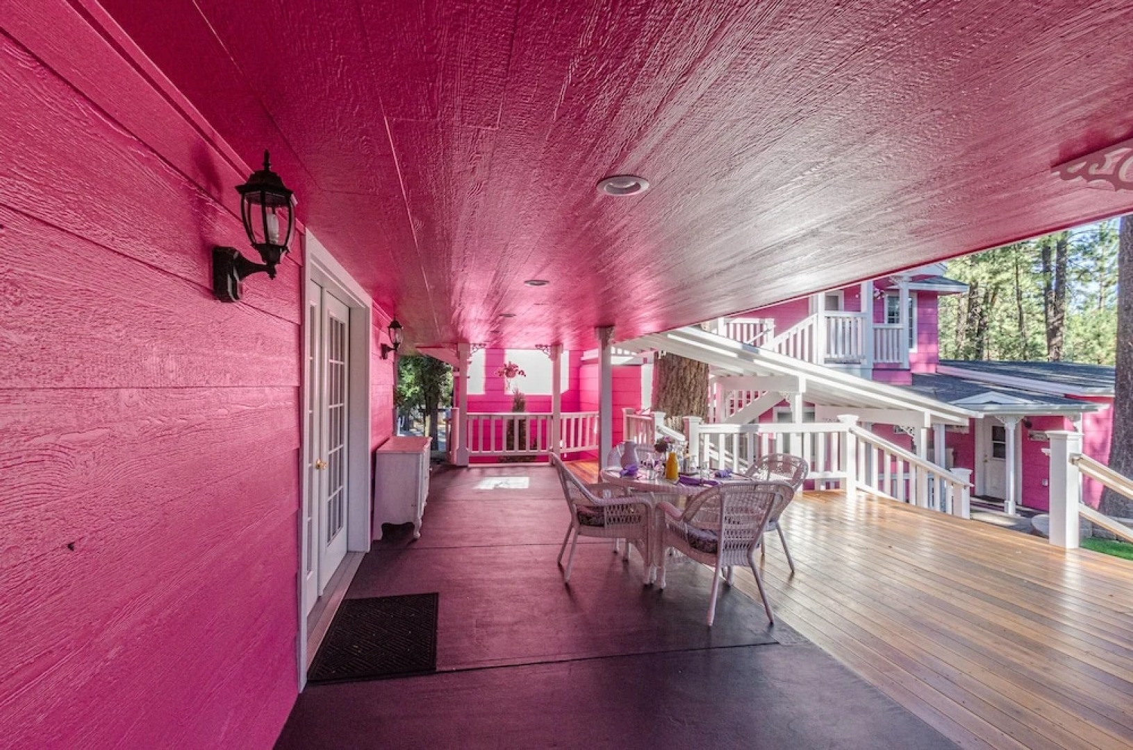 Apples Bed & Breakfast