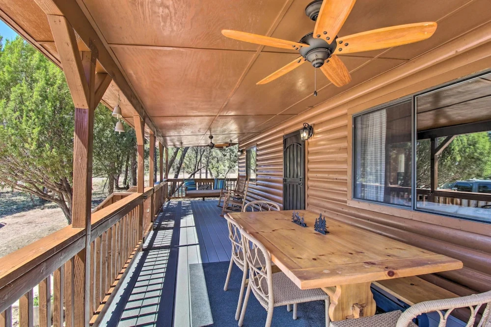Cozy Heber Cabin Retreat w/ Deck + Fireplace!