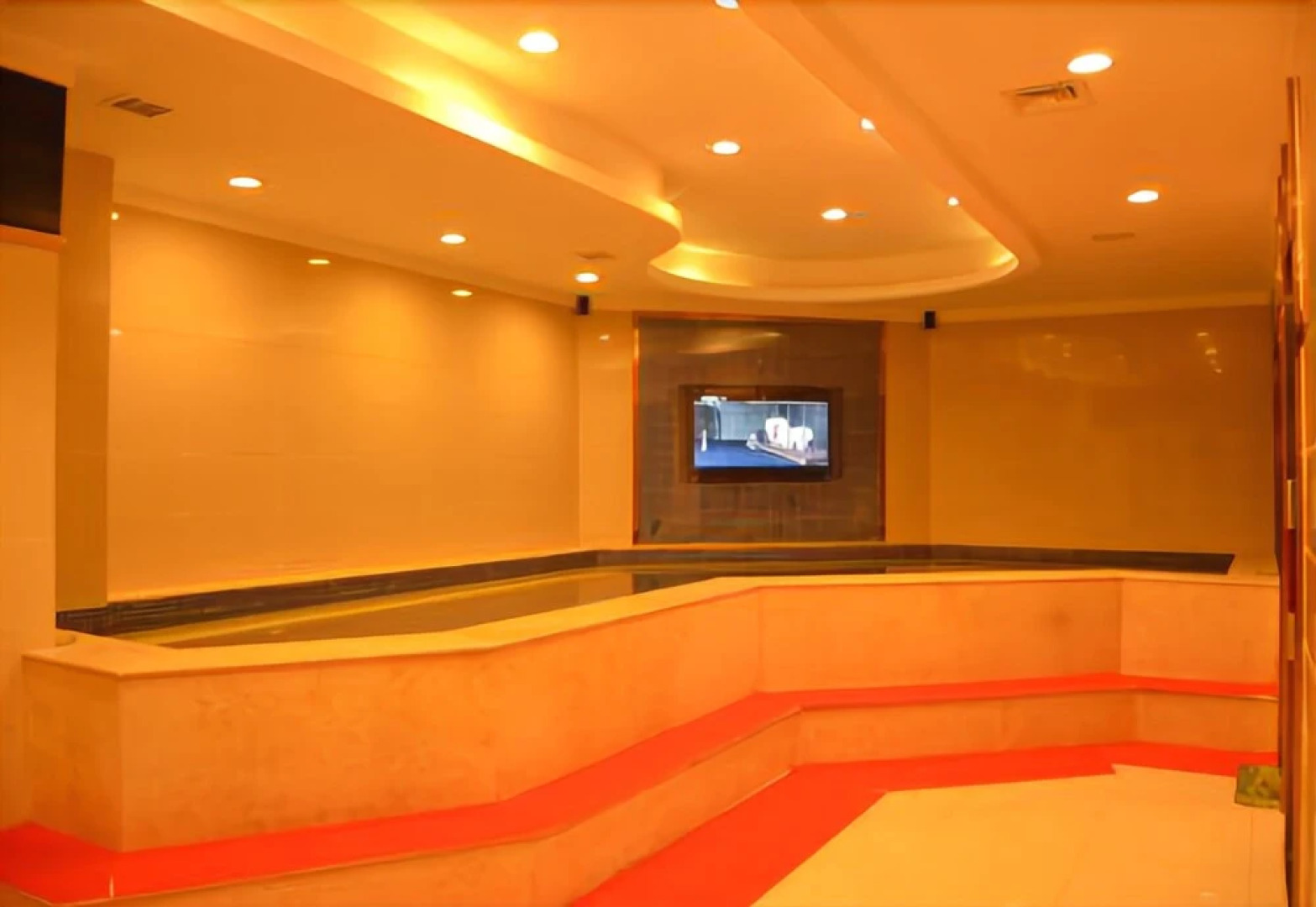 Guannan Shijiyuan International Hotel